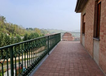 Attico corso 25 Aprile, Moncalvo - foto 1