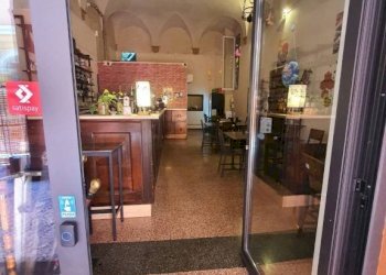 Interno non residenziale - Bar Tavola Calda - Fredda via San Vitale, Bologna (zona Centro Storico) - foto 7