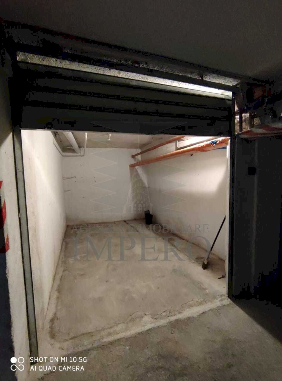 Box Via Sottoconvento, Ventimiglia - photo 1