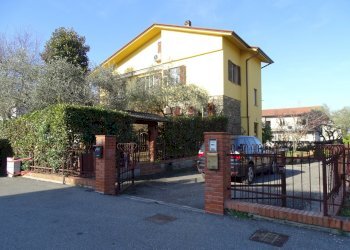 DSC07232.jpg - Casa semi indipendente Sarzana - foto 1