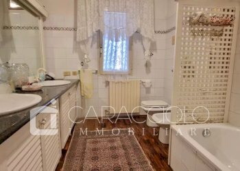 Four-room apartment Olbia - photo 18