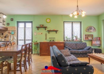 Quadrilocale Frazione Castelletto, frazione Castelletto di Busca, Busca - foto 4