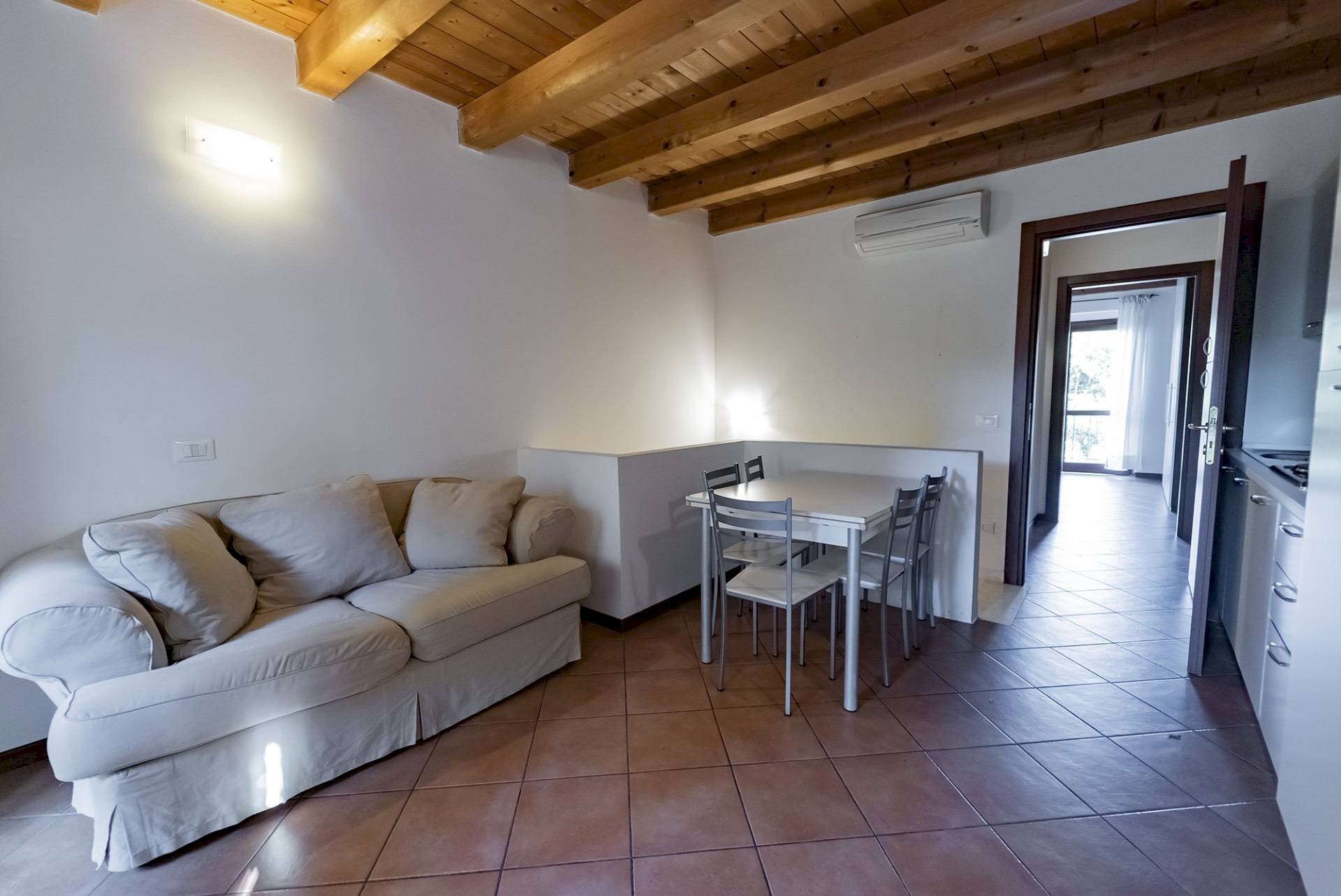 Quadrilocale via Brolo, Castelnuovo del Garda - foto 1