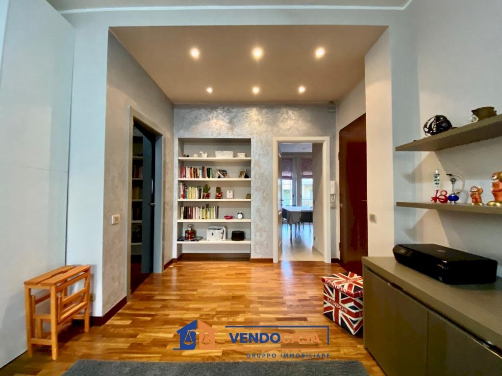 Quadrilocale Strada Rorine 43, Alba - foto 1