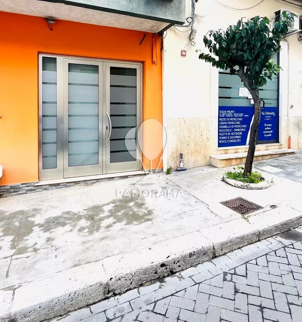 Locale Commerciale VIA LIBERTA', Balestrate - foto 2