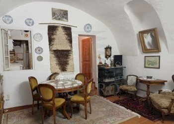 torri aspl 2.jpg - Porzione di casa Vico Chiuso 2, Ventimiglia - foto 9