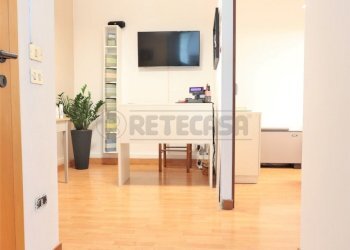 IMG_1987.JPG - Commercial Premises Via Ronchi, Longare - photo 2