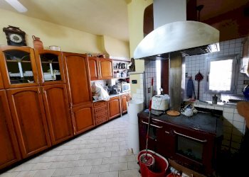 20221105_092039.jpg - Terratetto - Terracielo Via di Mezzo II, Lucca - foto 3