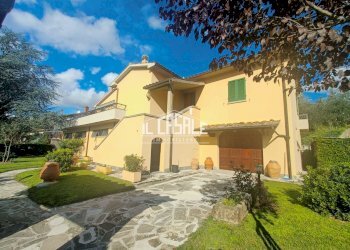 villadicomano1-min.jpg - Villa Dicomano - foto 1