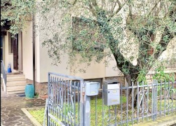 486580 (1).jpg - Villa Camaiore - foto 2