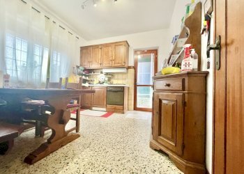 IMG_0858 2.jpg - Villa Camaiore - foto 20