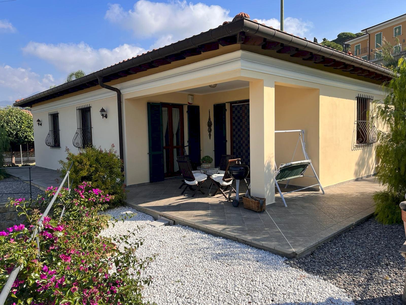 Two-room apartment Bordighera - photo 1