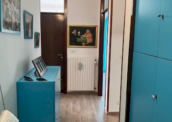 One-room apartment Bordighera - photo 5