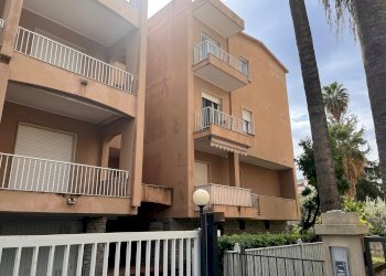 One-room apartment Bordighera - photo 23