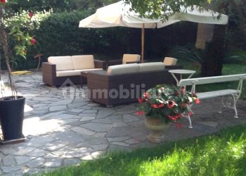 Three-room apartment Bordighera - photo 3
