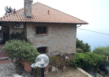 Apartment Ventimiglia - photo 1
