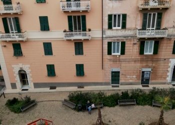 Quadrilocale via de Nicolay, Genova (zona Pegli) - foto 2