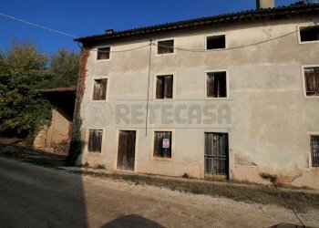 esterno - Rustico Contrada Agugliana snc, Montebello Vicentino - foto 3