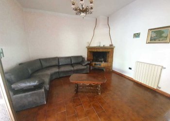 sala - Casa semi indipendente Sarzana - foto 4