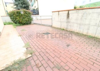 12_Posto auto (FILEminimizer).JPG - Terraced Villa Bondeno - photo 12