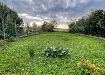 GIARDINO - Casale VIA MAZZINI 2, Chiopris-Viscone - foto 15