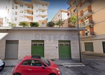 facciata.png - Commercial Premises Via Raffaele Fatigati 13-15, Salerno - photo 1