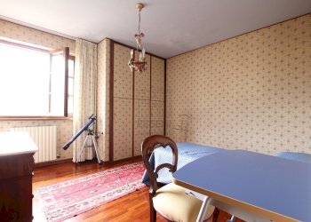 vendesi villa ristrutturata con giardinovendesi vi - Villa Viale Cesare Biondi 68, Barga - foto 28