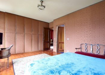 vendesi villa ristrutturata con giardinovendesi vi - Villa Viale Cesare Biondi 68, Barga - foto 21