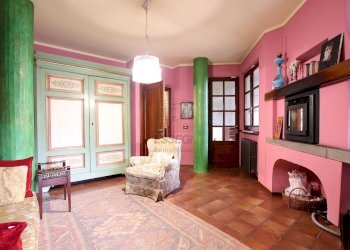 vendesi villa ristrutturata con giardinovendesi vi - Villa Viale Cesare Biondi 68, Barga - foto 15