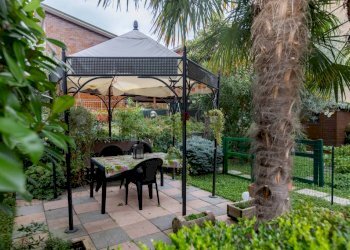 giardino - Villa via Carlo Tenca, 4, Bollate - photo 3