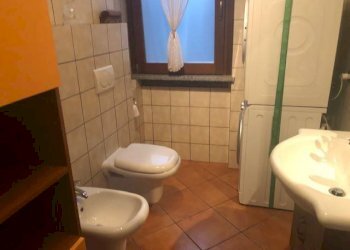 bagno - Trilocale via Corgeno, 31, Vergiate - foto 14