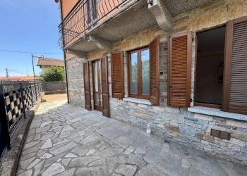 Terrazzo - Three-room apartment via Corgeno, 31, Vergiate - photo 27