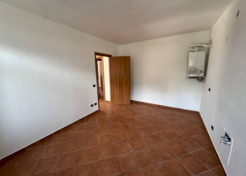 Salone - Three-room apartment via Corgeno, 31, Vergiate - photo 8