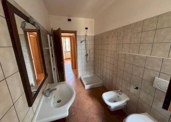 Bagno - Three-room apartment via Corgeno, 31, Vergiate - photo 20
