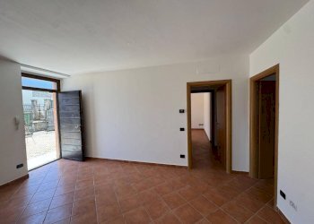 Cucina - Three-room apartment via Corgeno, 31, Vergiate - photo 23