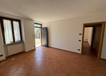 Cucina - Three-room apartment via Corgeno, 31, Vergiate - photo 24