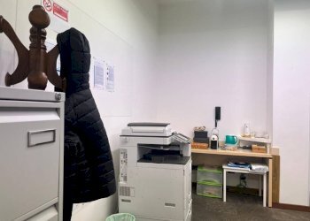 Interno non residenziale - Ufficio via Carlo Cattaneo, 6, Gavirate - foto 38