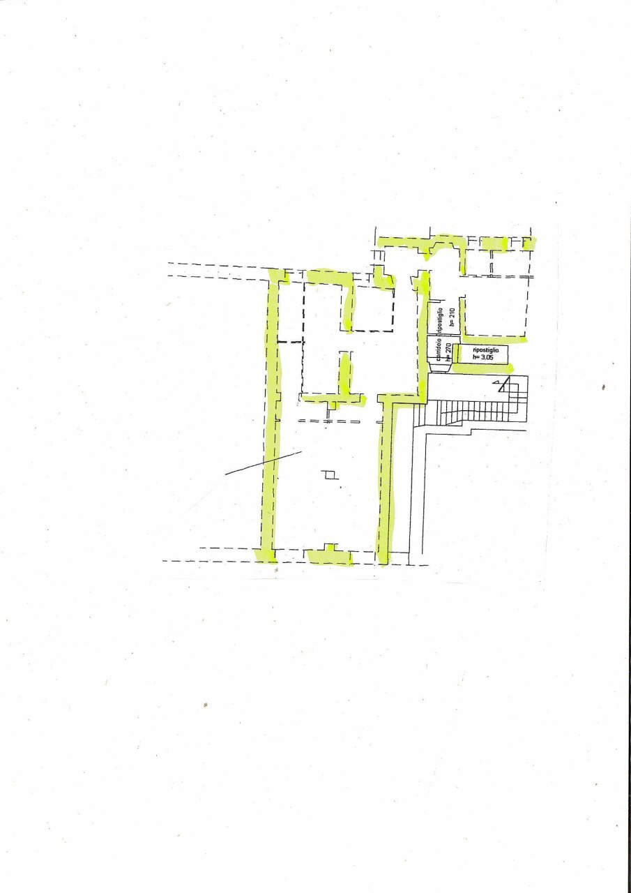 MX-2614N_20221212_123824_001.jpg - Locale Commerciale Sarzana - foto 1