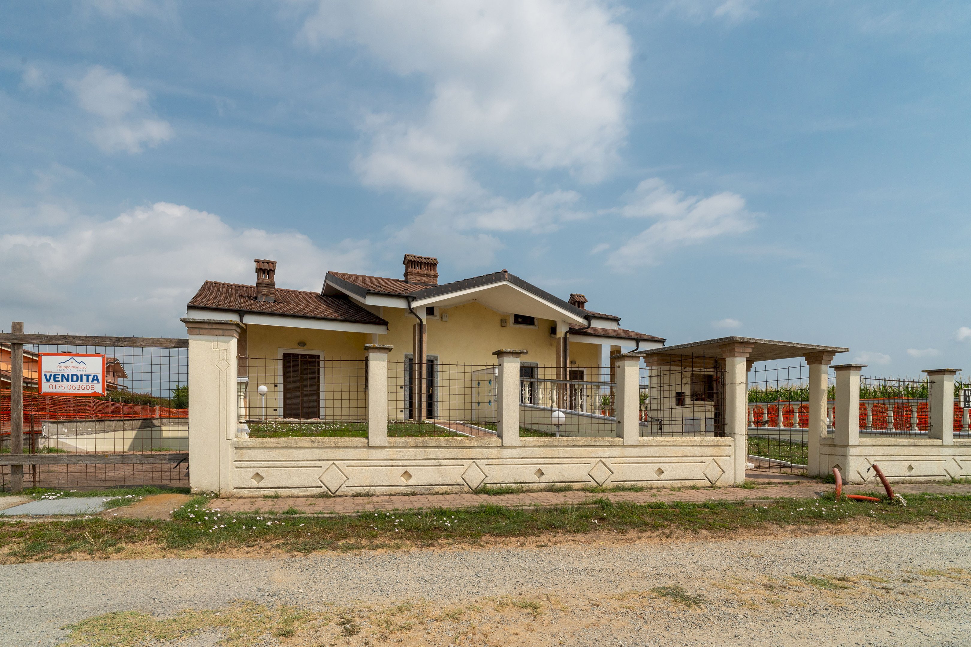 Casa semi indipendente Via Cuneo, SNC, Barge - foto 1