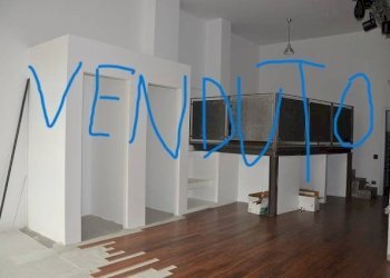 Magazzino - Negozio via Gian Pietro Puricelli, 3, Gallarate - foto 1