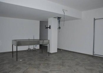 Negozio via Gian Pietro Puricelli, 3, Gallarate - foto 16