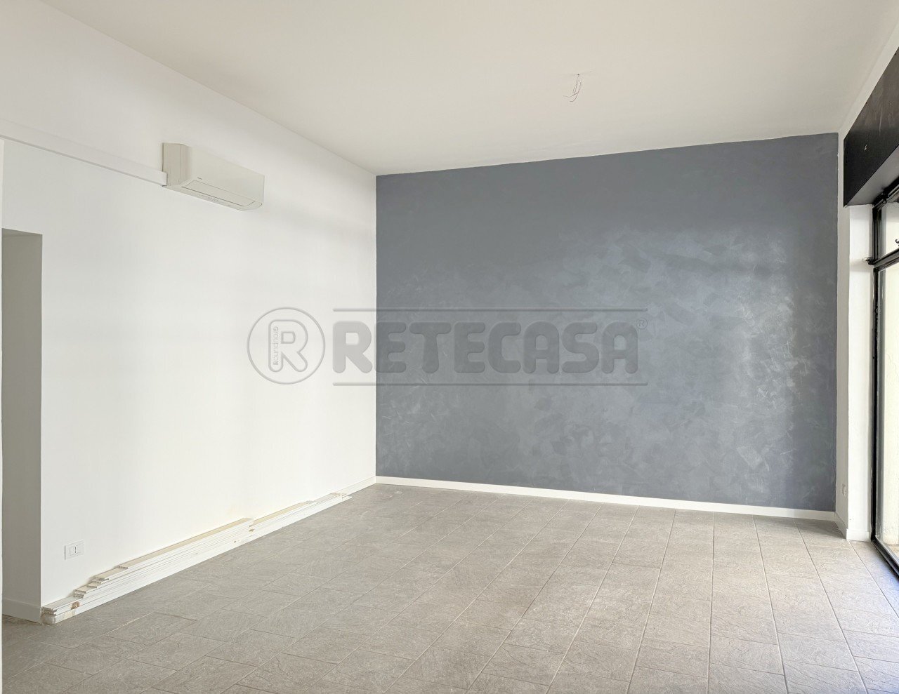 IMG_0890.jpg - Locale Commerciale Corso Fogazzaro, Vicenza - foto 1