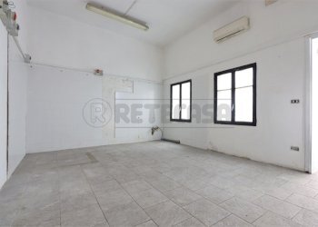 IMG_2233.JPG - Locale Commerciale Corso Fogazzaro, Vicenza - foto 12