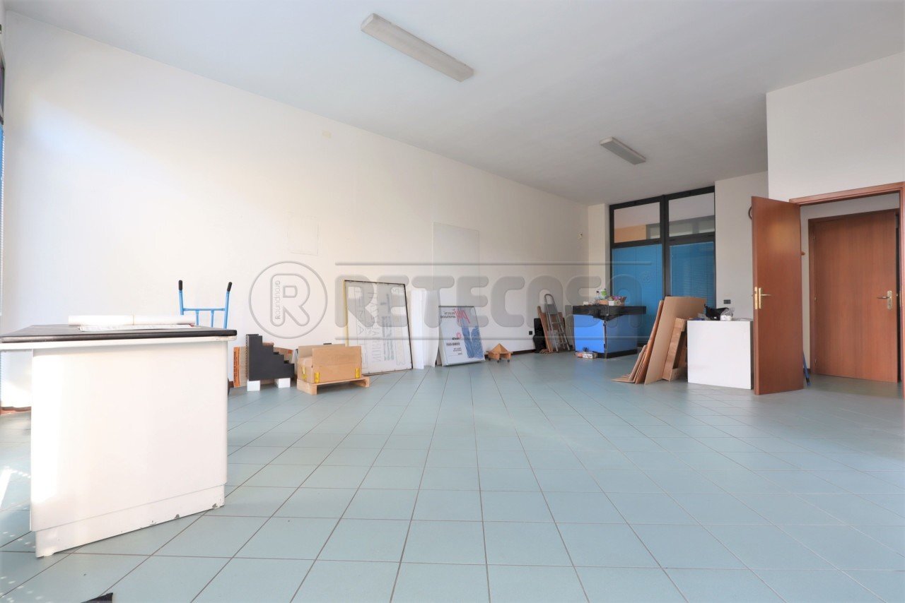 IMG_3545.JPG - Commercial Premises Via Chiesa Nuova, Longare - photo 3