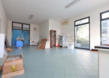 IMG_3547.JPG - Commercial Premises Via Chiesa Nuova, Longare - photo 2