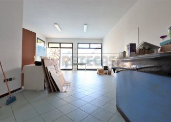 IMG_3548.JPG - Commercial Premises Via Chiesa Nuova, Longare - photo 4