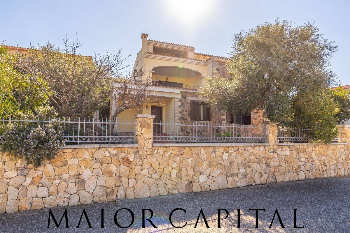 Single Family Villa Via Ettore, Budoni - photo 1