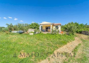 Independent house Località Gunnas, Posada - photo 1