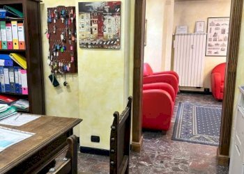 Interno non residenziale - Attività Commerciale via Antonio Gramsci, 10, Torino (zona Centro) - foto 13