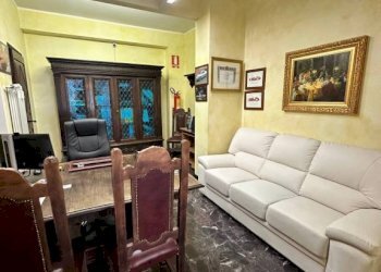 Salone - Attività Commerciale via Antonio Gramsci, 10, Torino (zona Centro) - foto 32